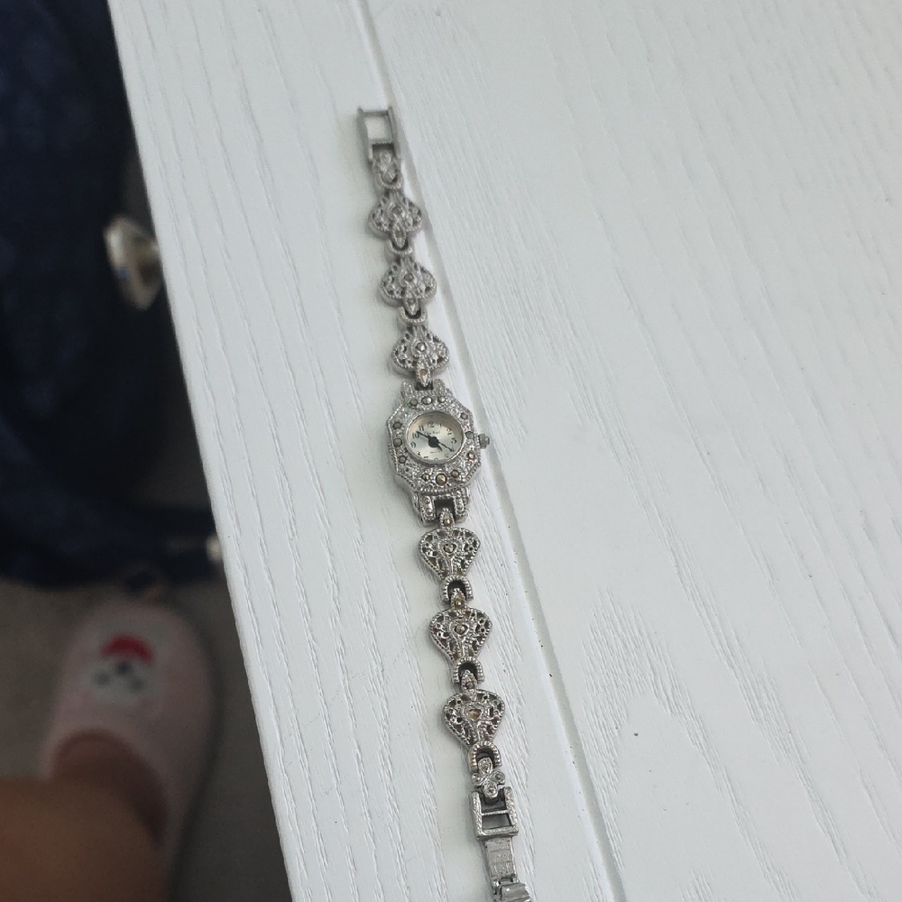 Elegant Vintage Silver Bracelet Watch